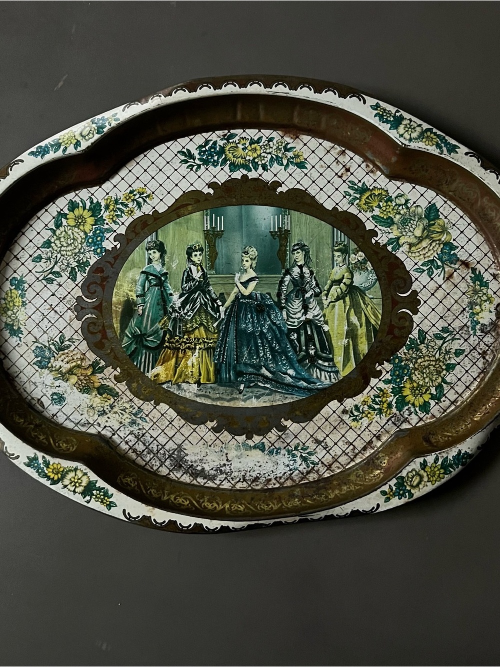 Vintage Daher Victorian Serving Tray